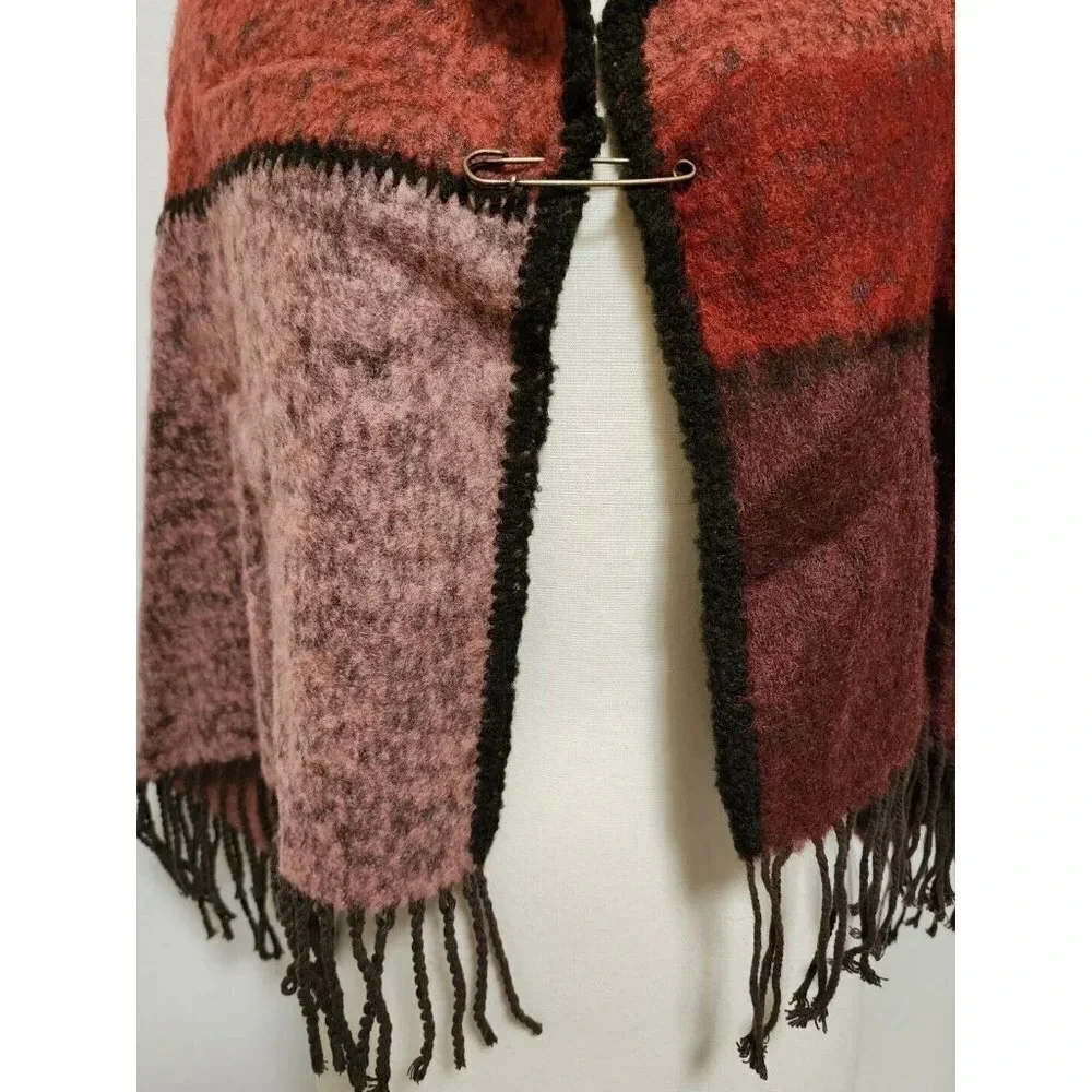 Vintage womens shawl